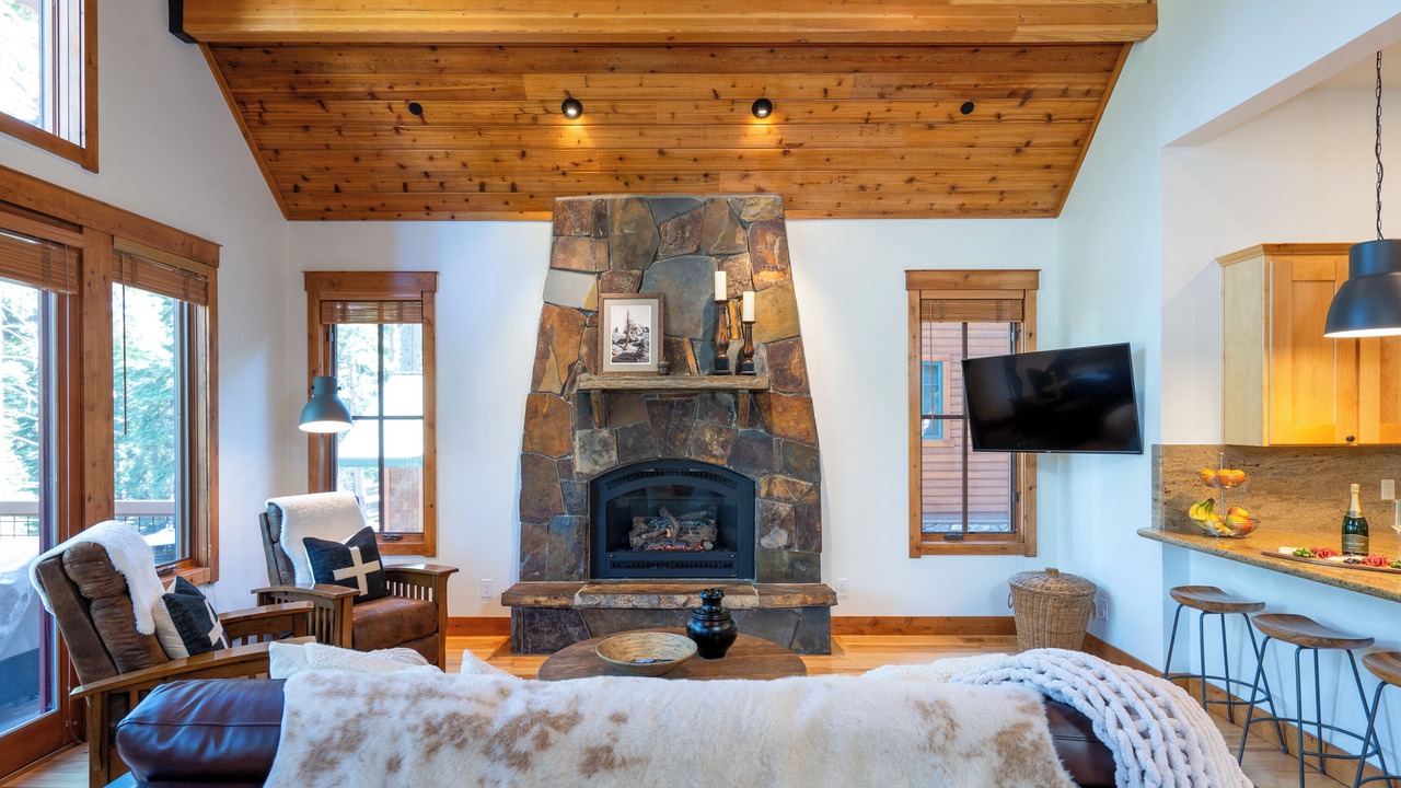 Photo of Livingroom in Truckee
