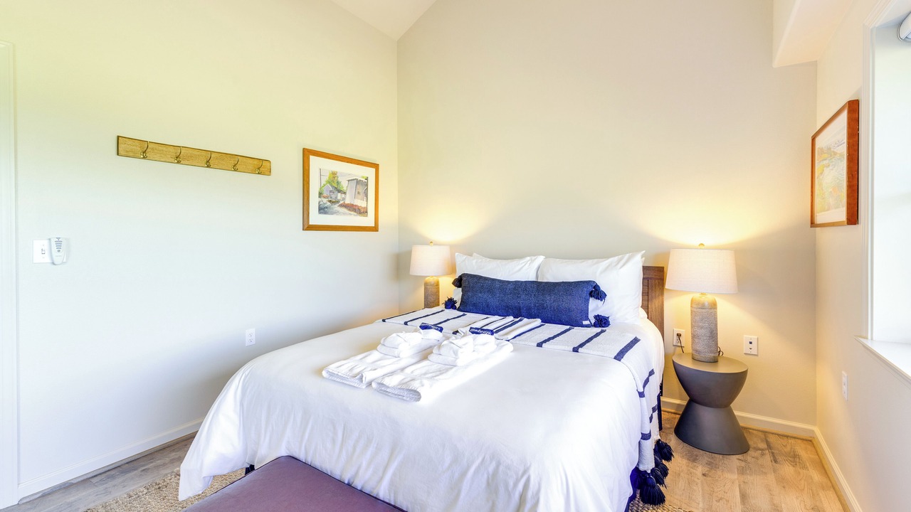 Photo of Bedroom in Kelseyville