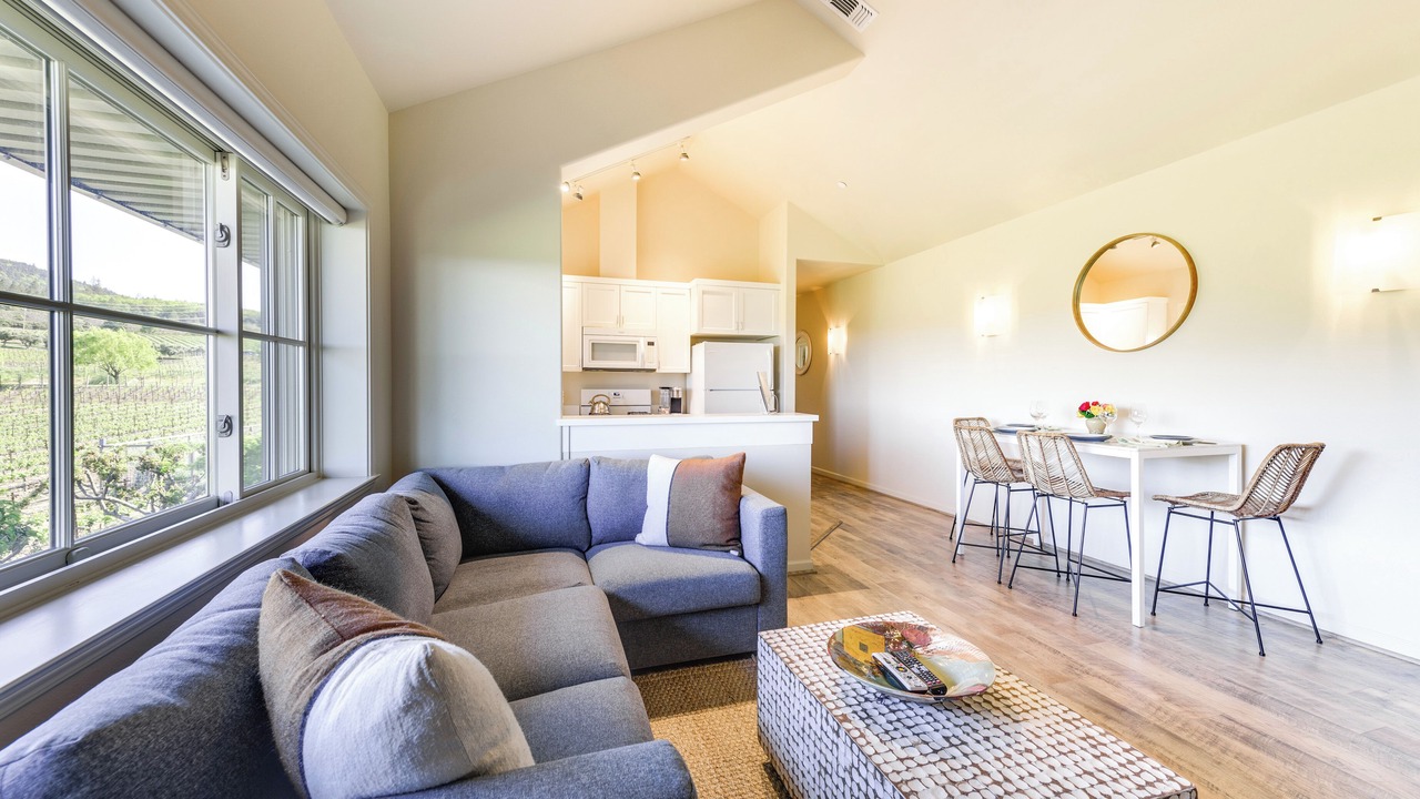 Photo of Livingroom in Kelseyville