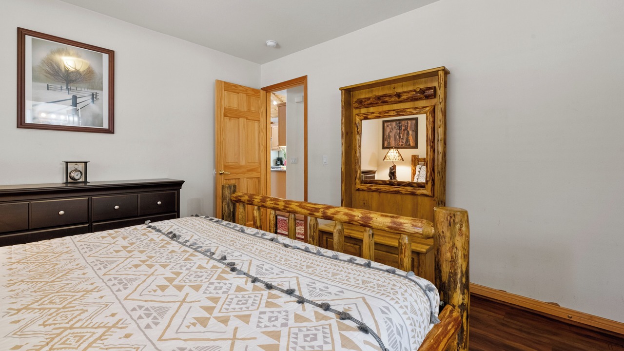 Photo of Bedroom in Big Bear City