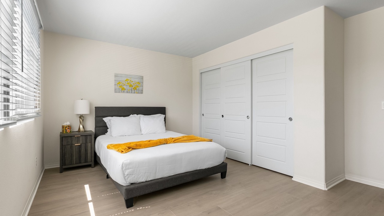 Photo of Bedroom in Allied Gardens