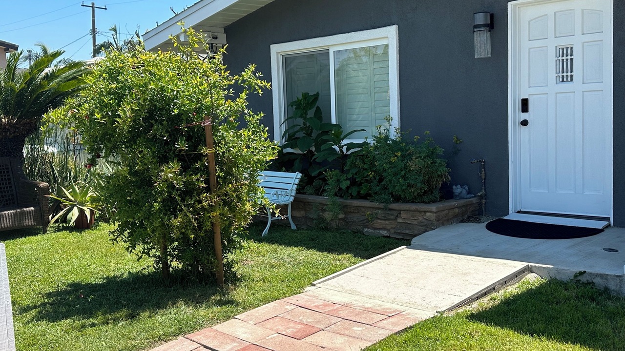Photo of Outdoor in Orange