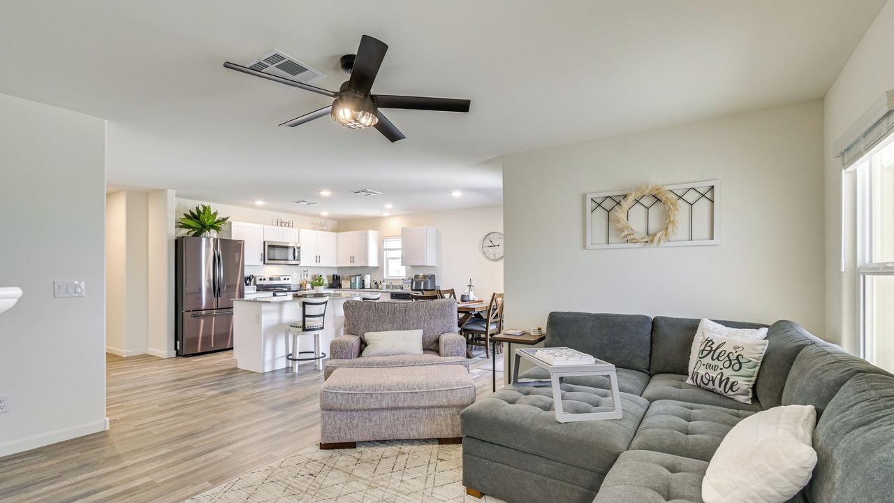 Photo of Livingroom in Mohave Valley