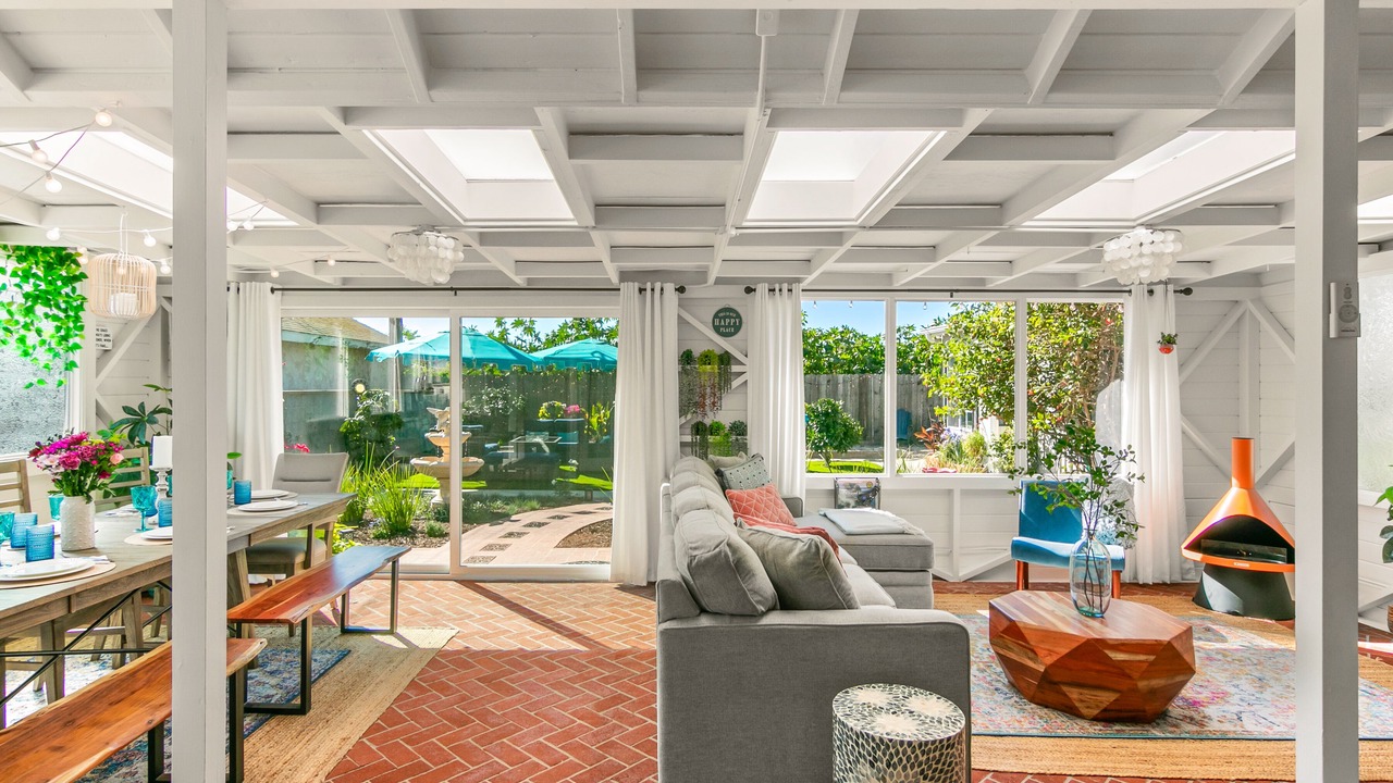 Photo of Livingroom in Ventura