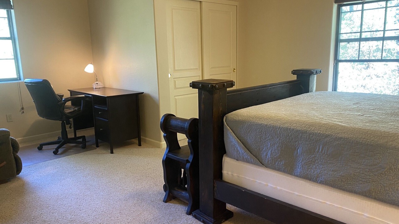 Photo of Bedroom in Groom Creek