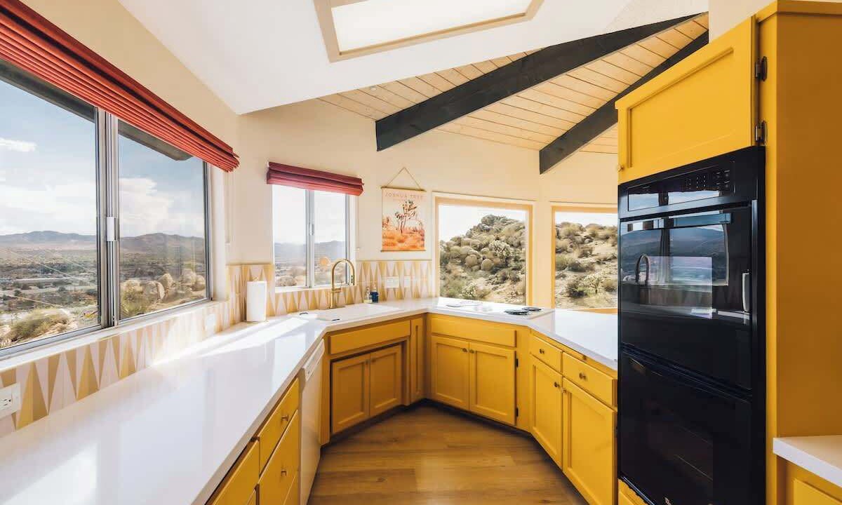 Photo of Kitchen in Yucca Valley