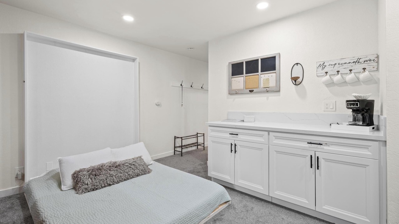 Photo of Bedroom in Townsite