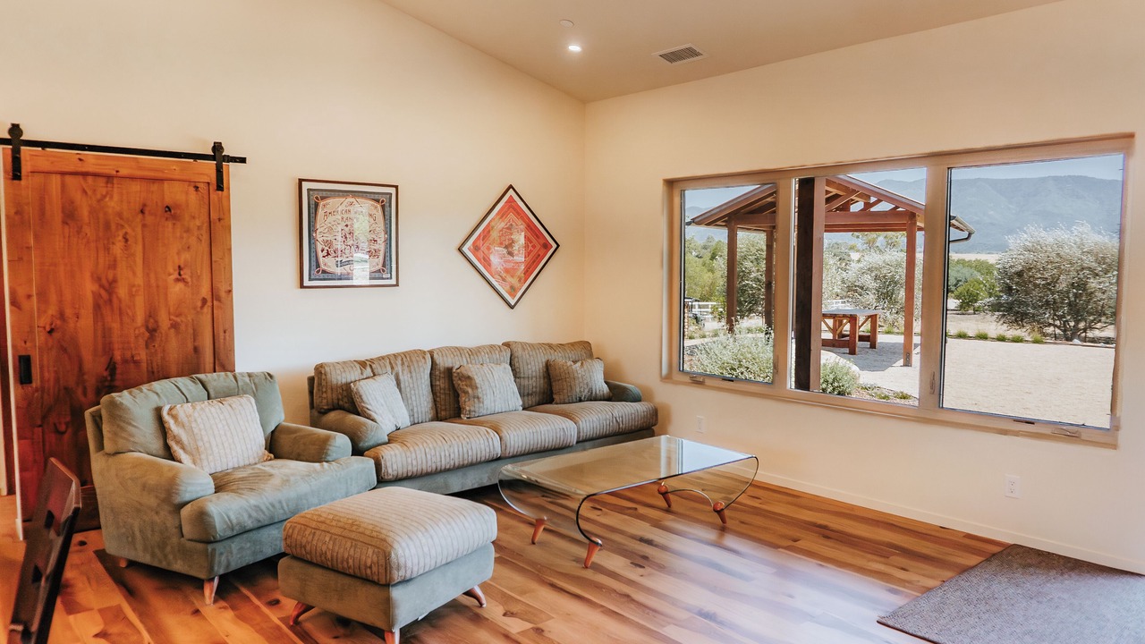 Photo of Livingroom in Santa Ynez