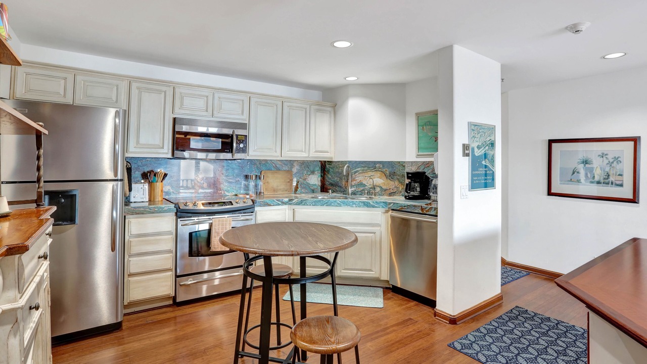 Photo of Others in Avalon