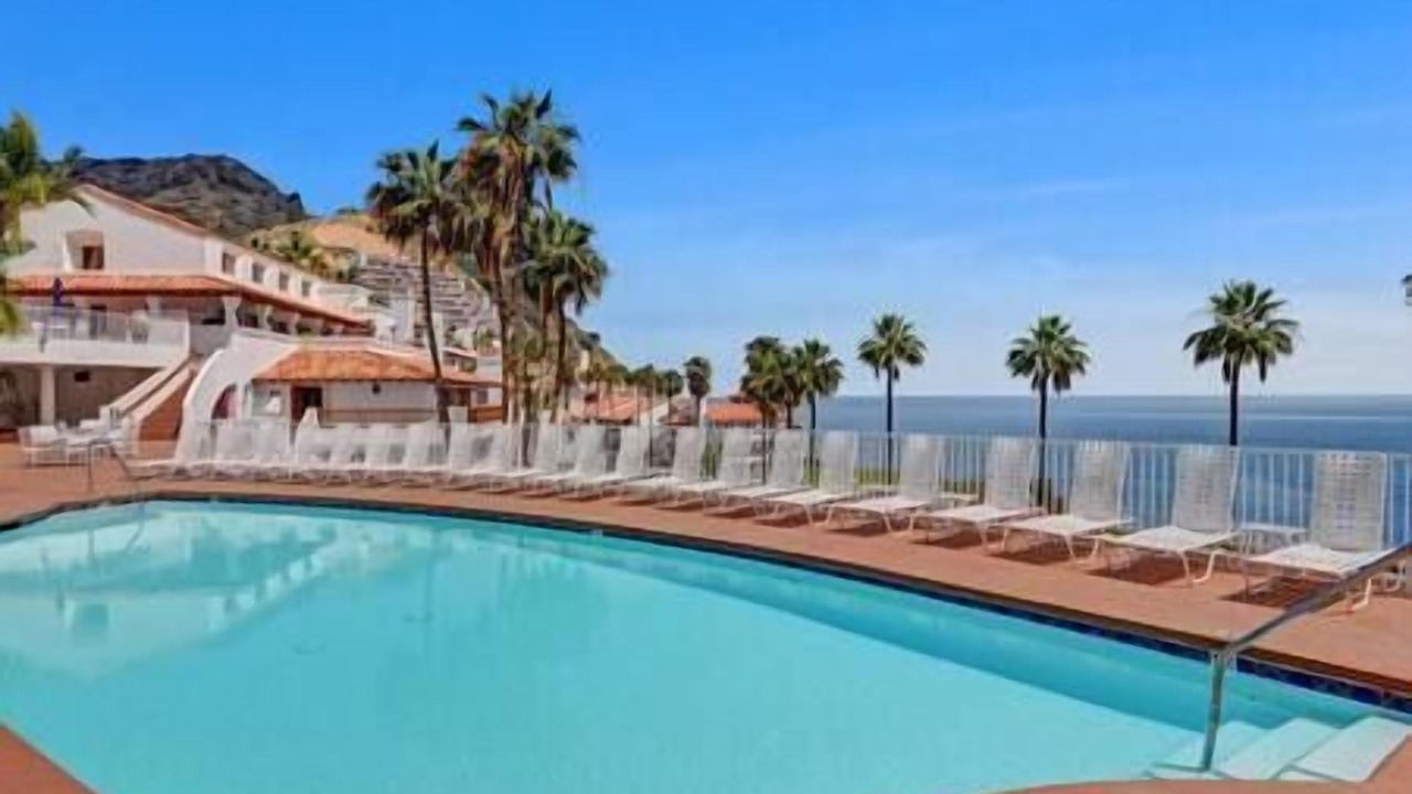 Photo of Outdoor in Avalon