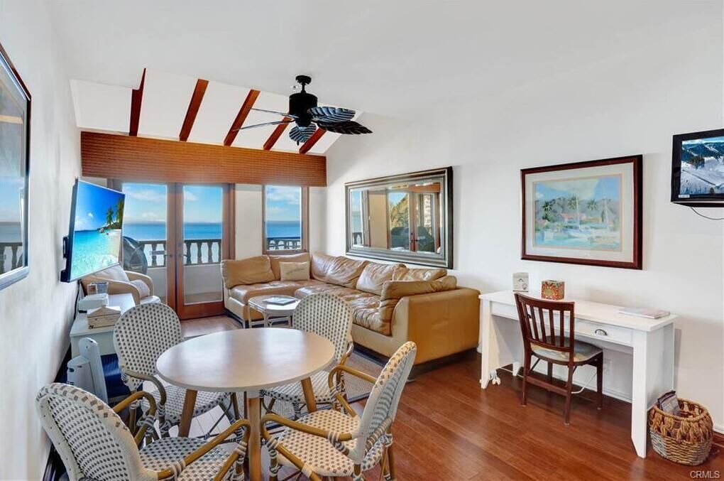 Photo of Bedroom in Avalon