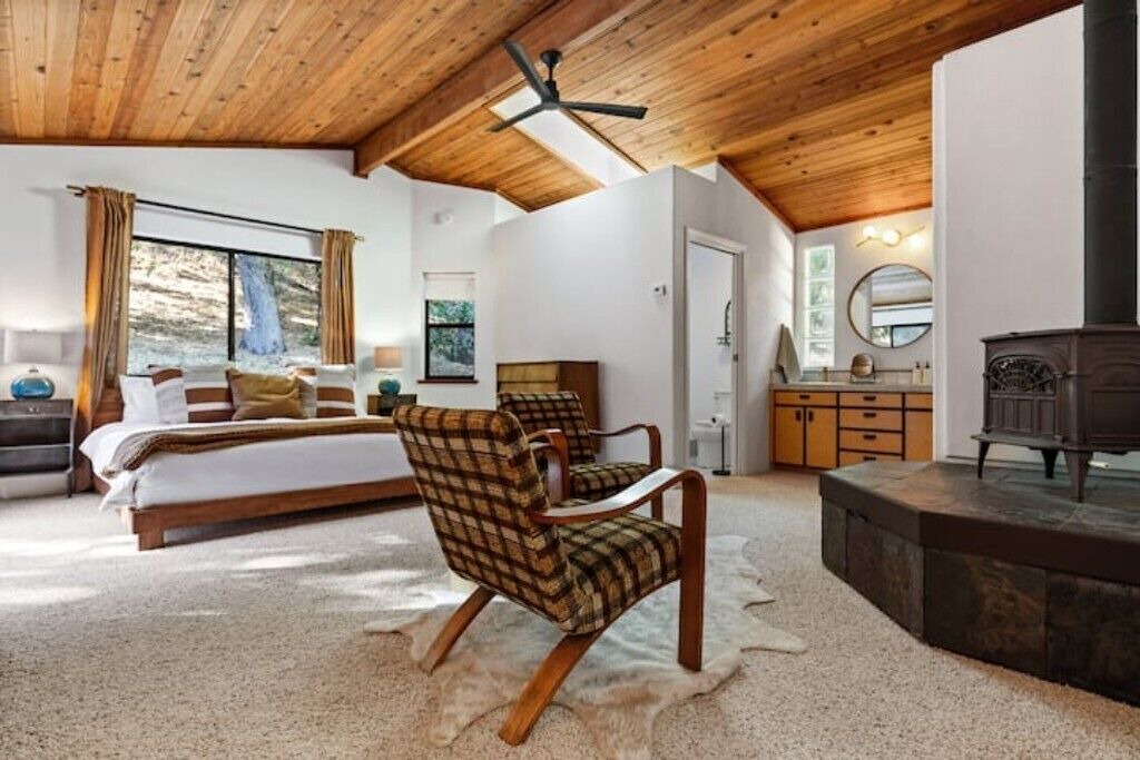 Photo of Bedroom in Morro Bay