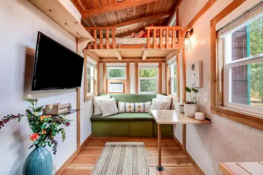 Photo of Livingroom in Topanga