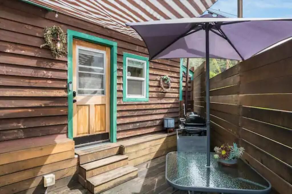 Photo of Patio Balcony in Topanga