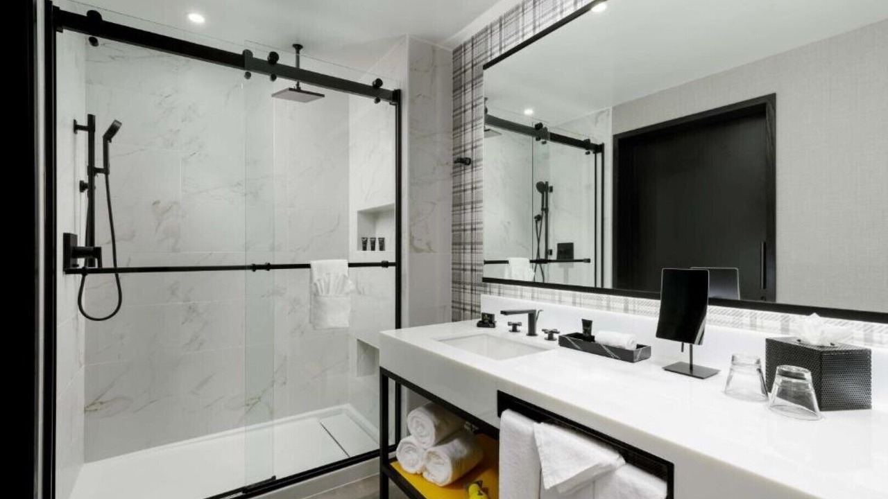 Photo of Bathroom in Mountain View