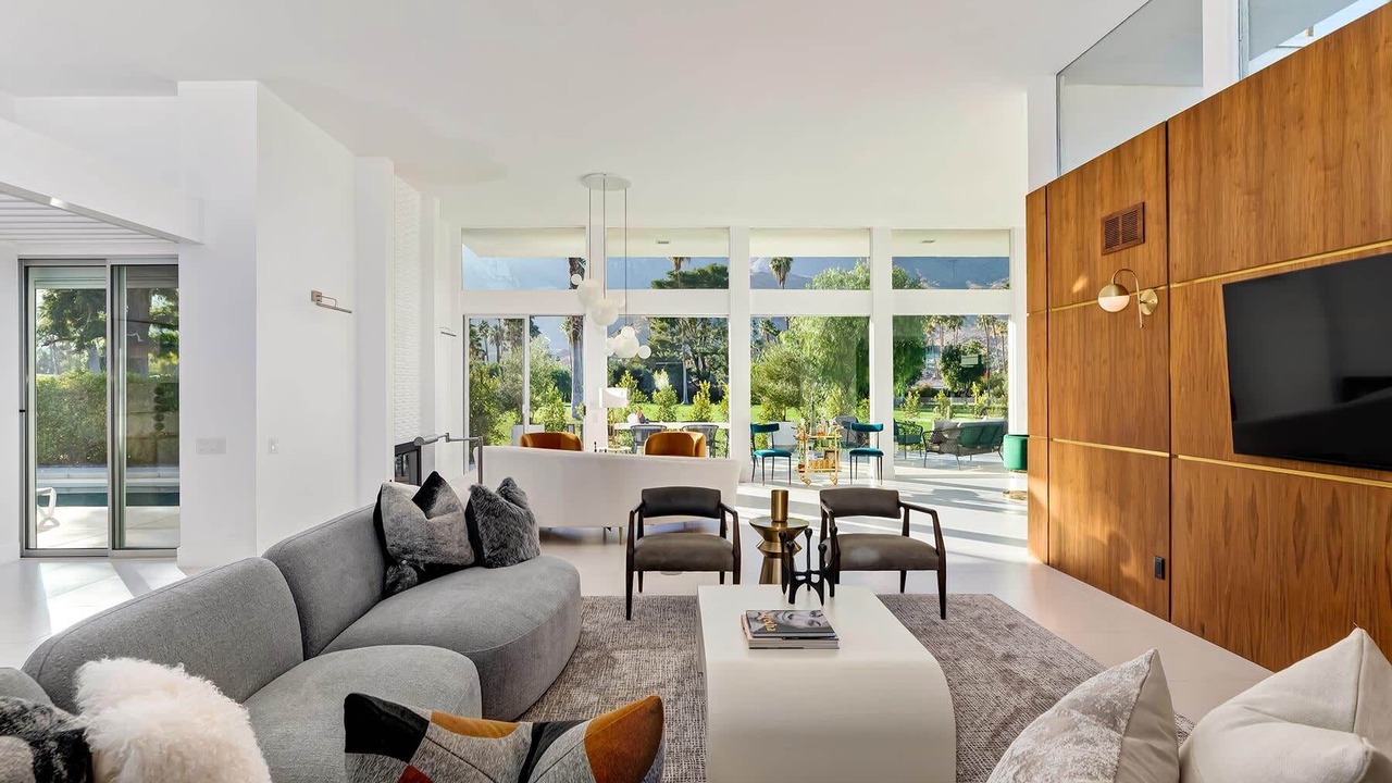 Photo of Bedroom in Indian Canyon
