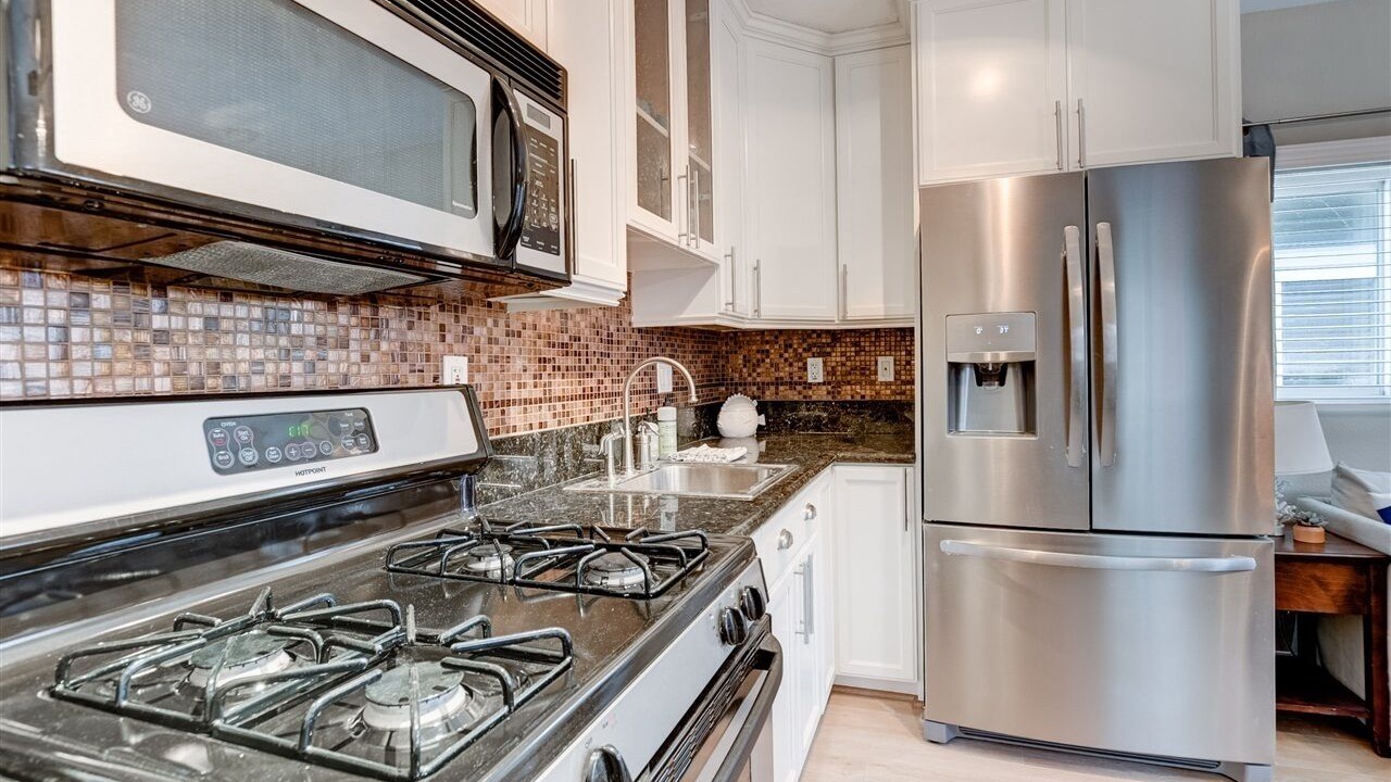 Photo of Kitchen in Ocean Beach