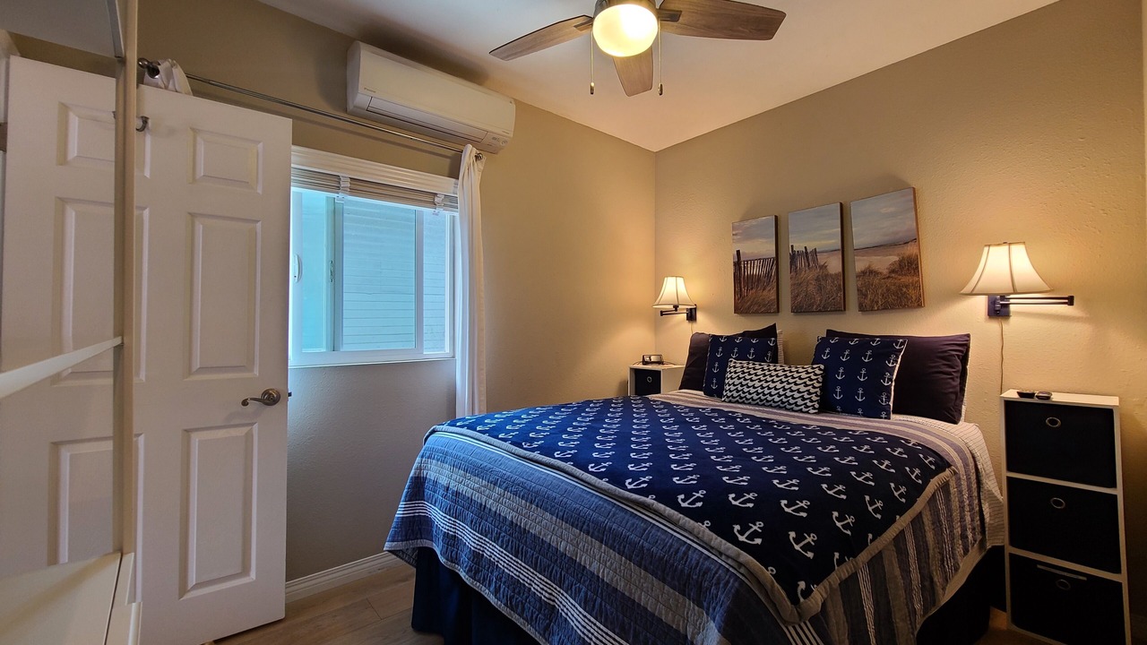 Photo of Bedroom in Ocean Beach