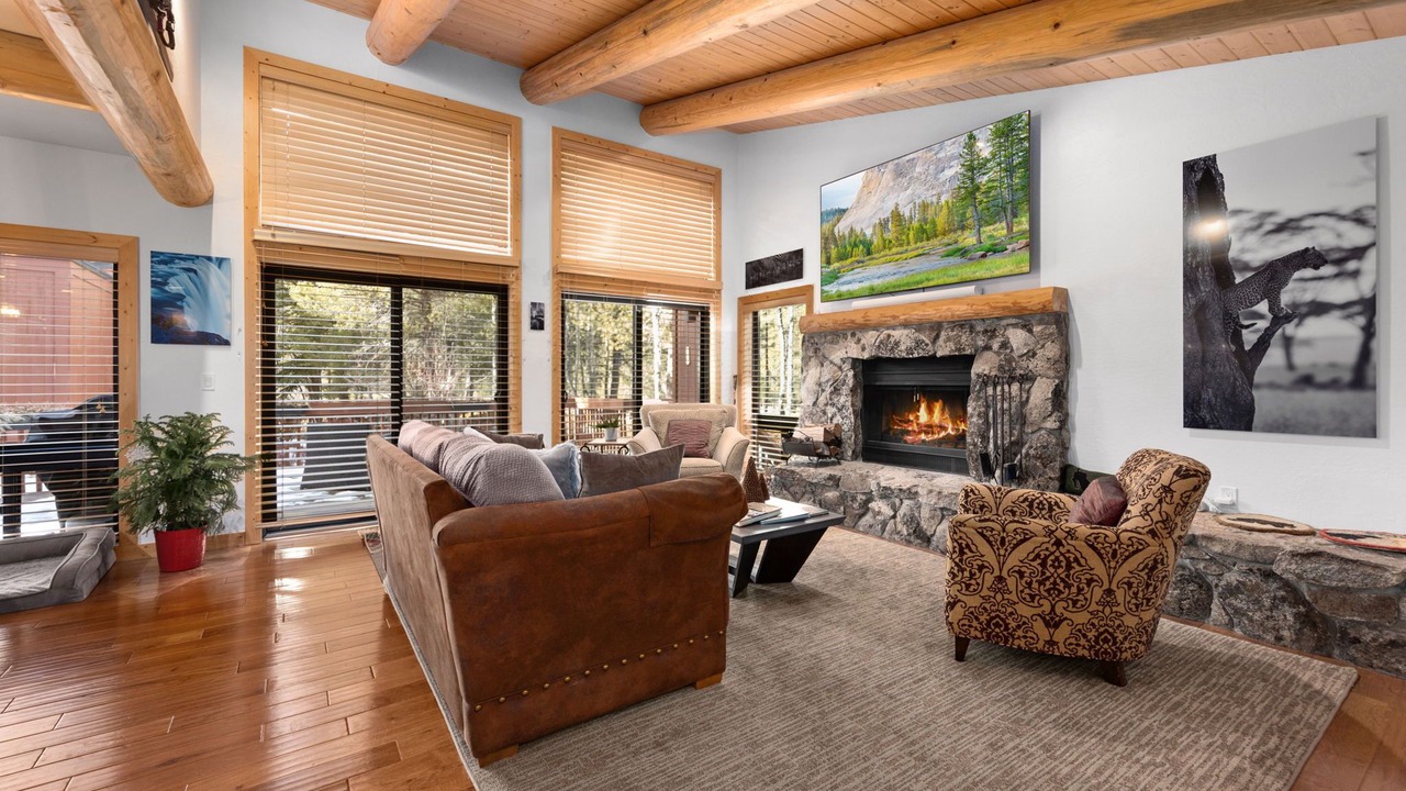 Photo of Livingroom in Olympic Valley