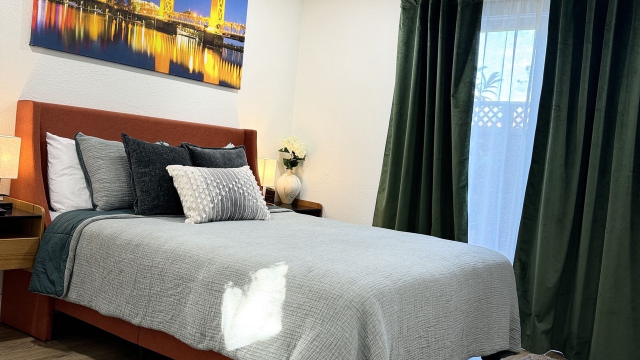 Photo of Bedroom in East Sacramento