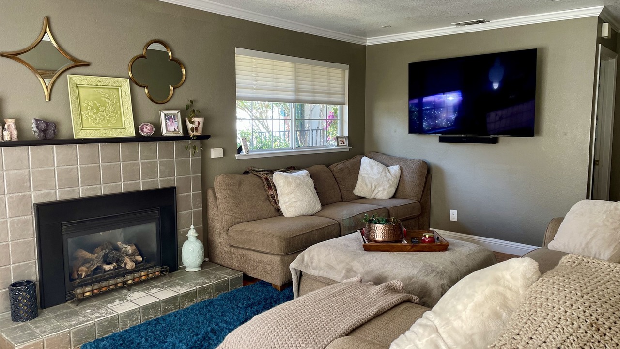 Photo of Livingroom in Roseville