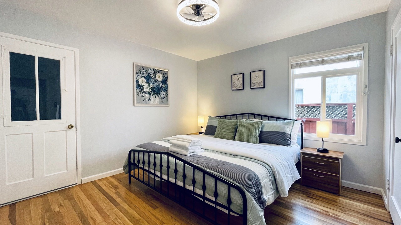Photo of Bedroom in North Central