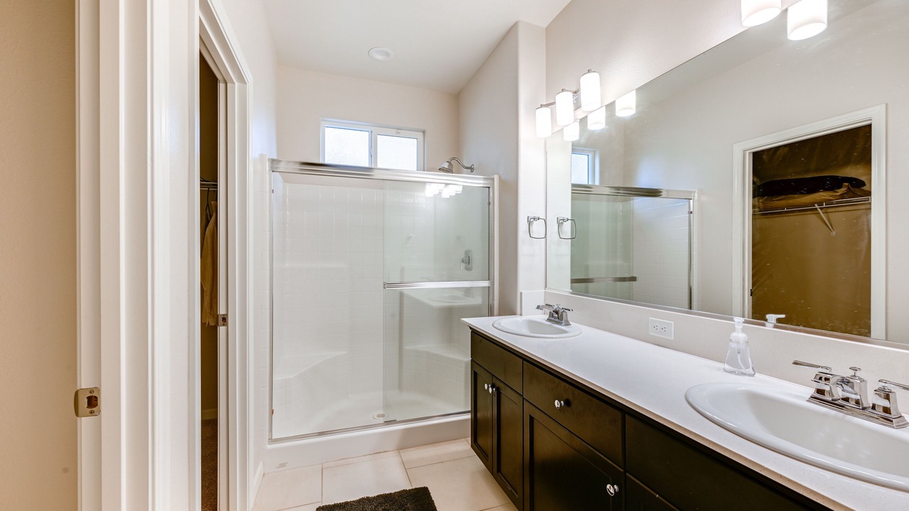 Photo of Bathroom in Clovis
