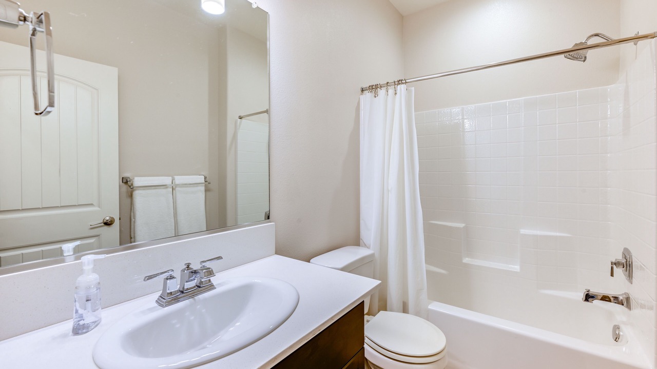 Photo of Bathroom in Clovis