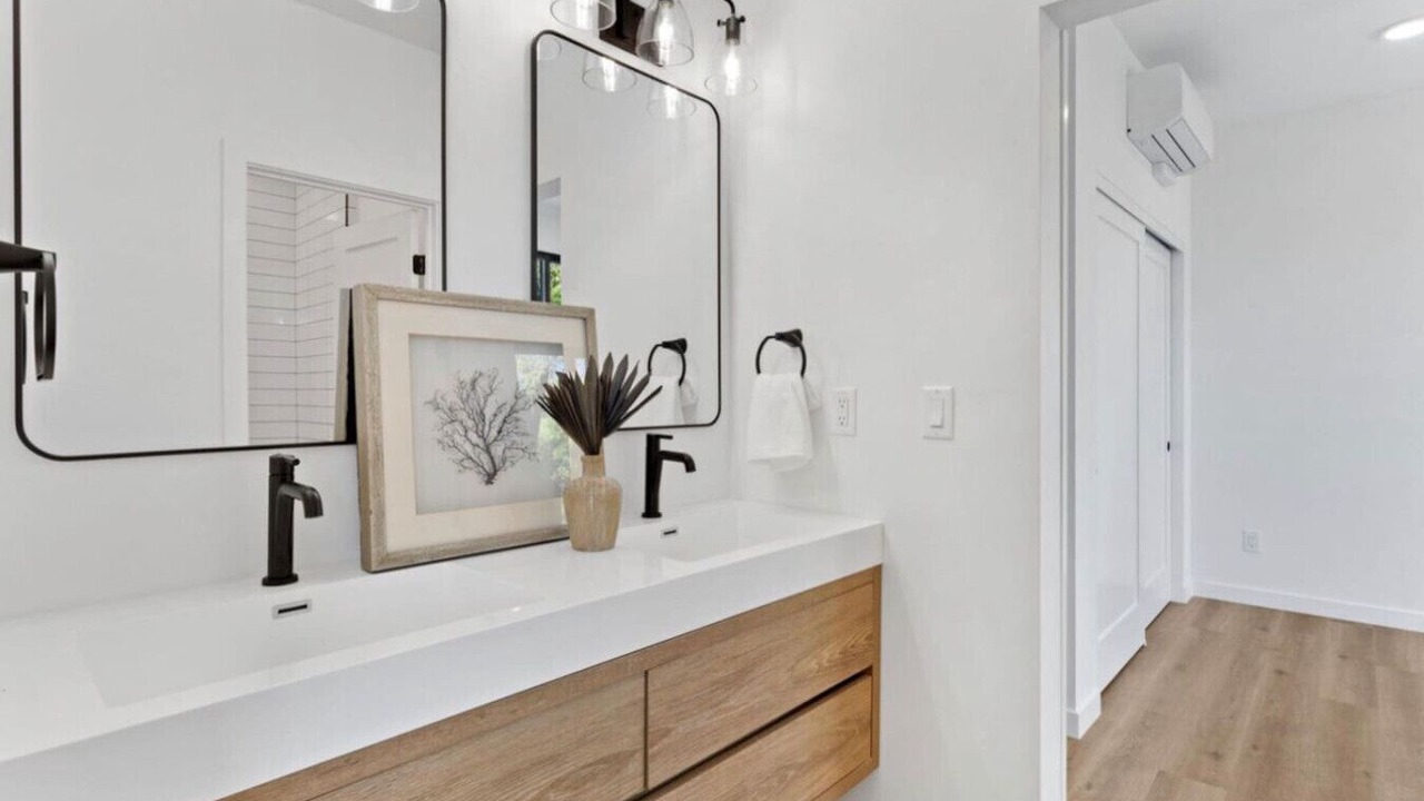Photo of Bathroom in Townsite