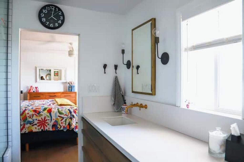 Photo of Bathroom in Vista