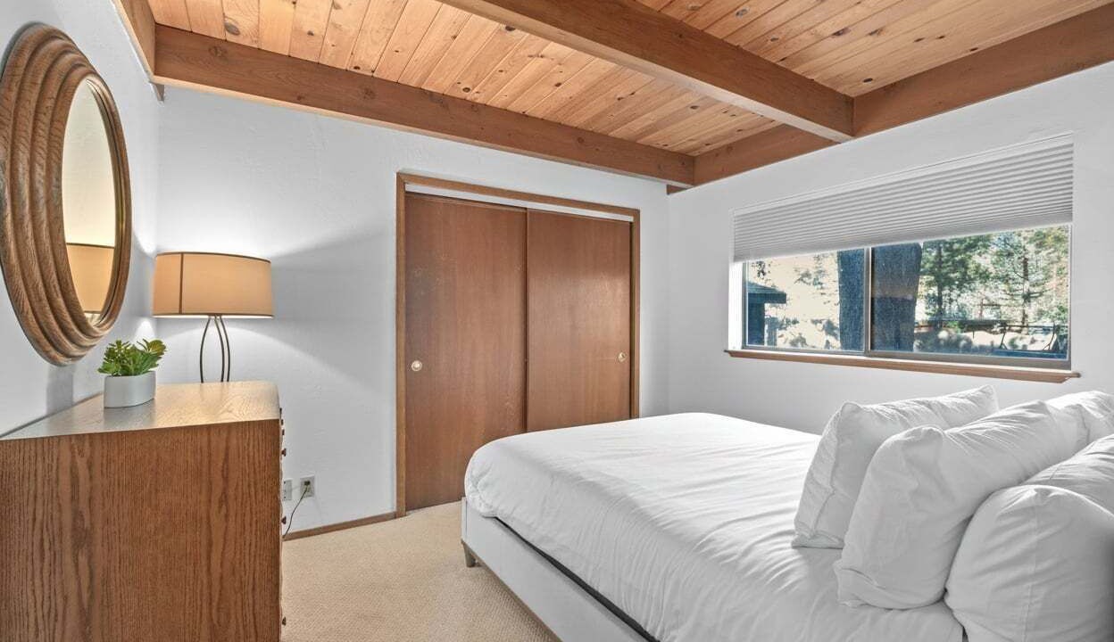 Photo of Bedroom in Tahoe Vista