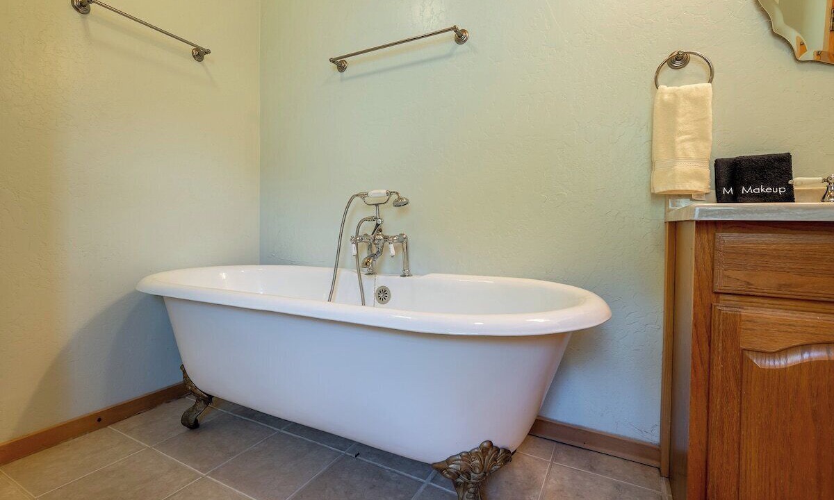 Photo of Bathroom in Three Rivers