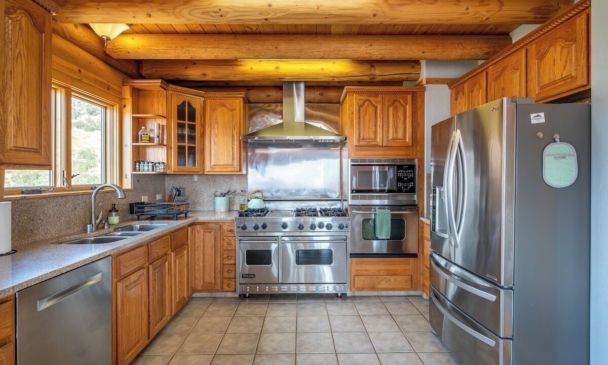 Photo of Kitchen in Three Rivers