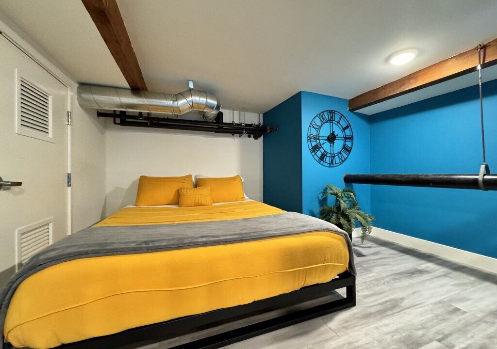 Photo of Bedroom in Santa Ana