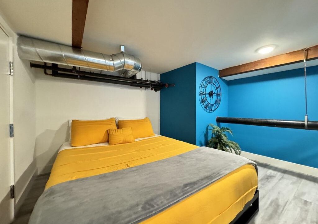 Photo of Bedroom in Santa Ana