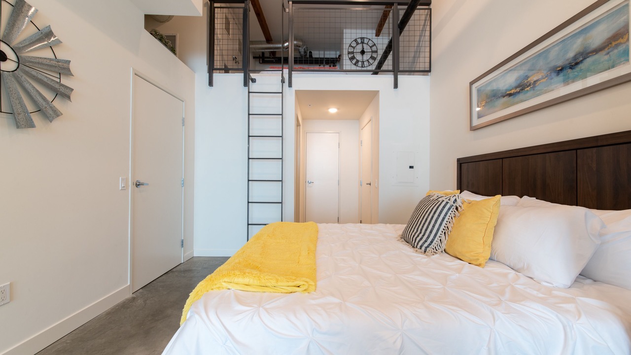 Photo of Bedroom in Santa Ana