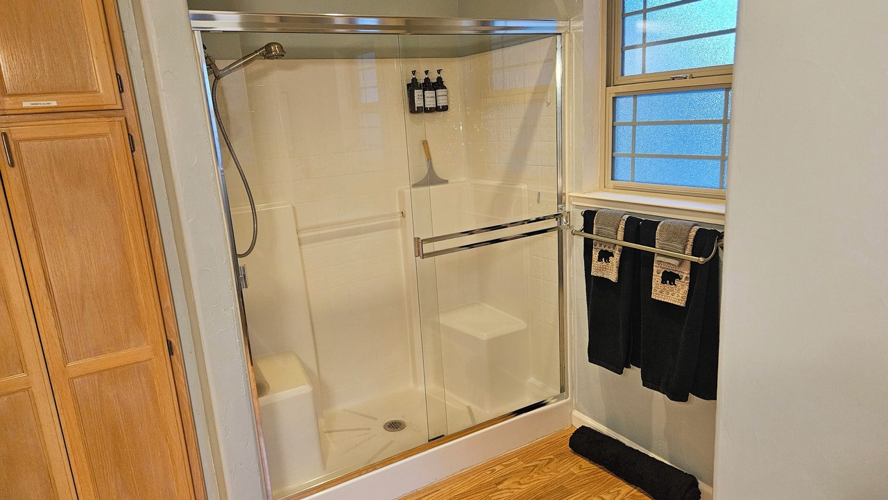 Photo of Bathroom in Twain Harte