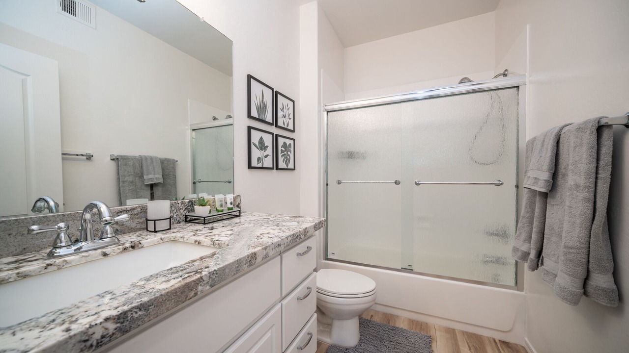 Photo of Bathroom in Fox Crossing