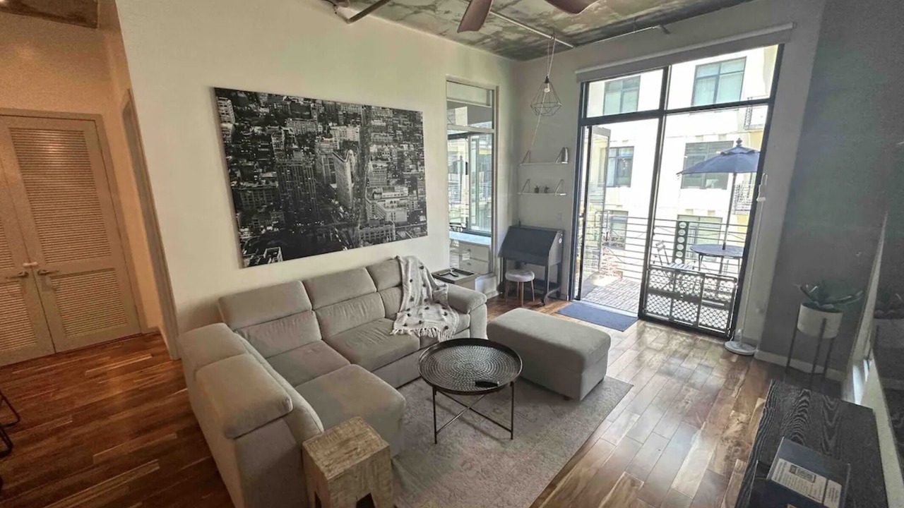 Photo of Livingroom in East Village