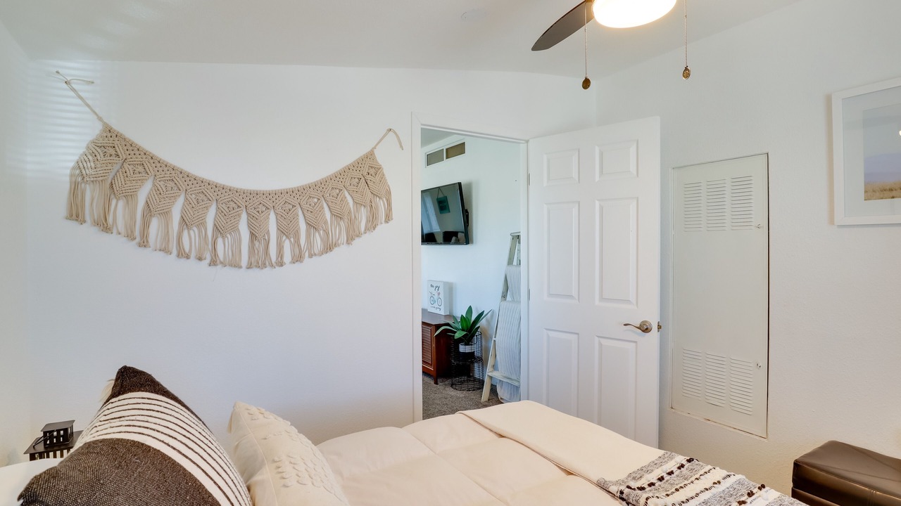 Photo of Bedroom in Topock