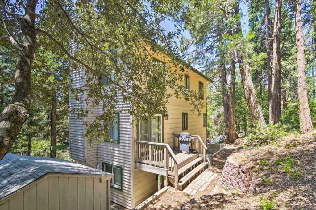 Photo of Outdoor in Crestline