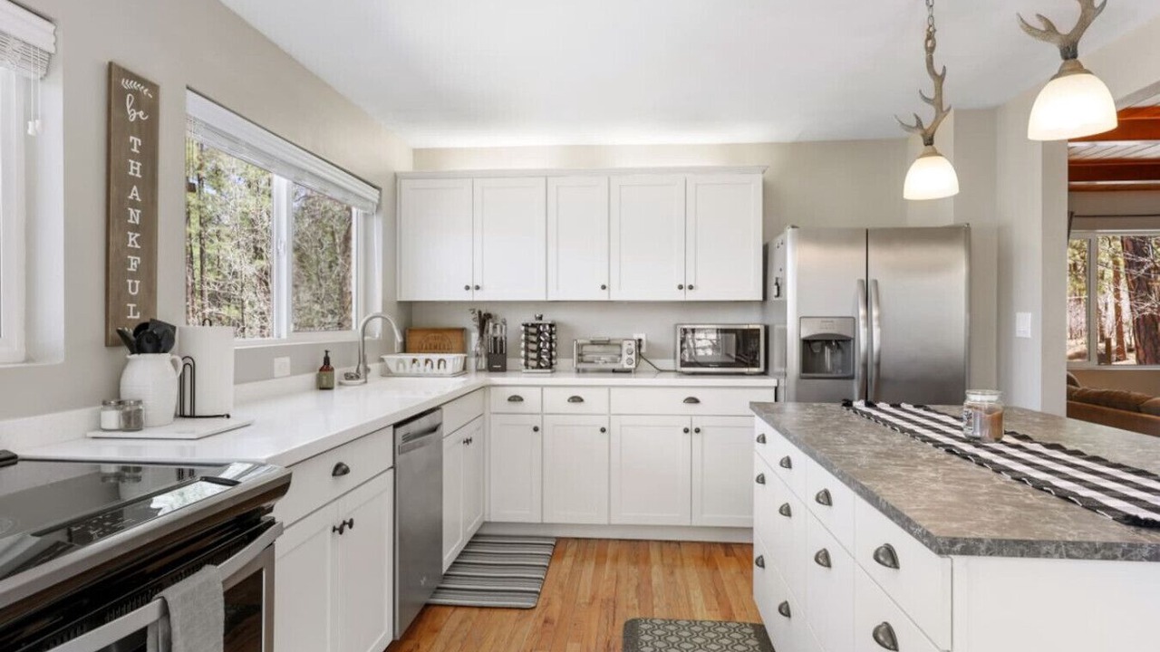 Photo of Kitchen in Groom Creek