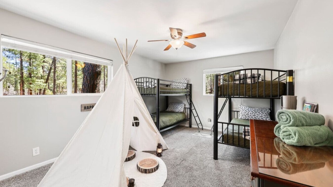 Photo of Bedroom in Groom Creek