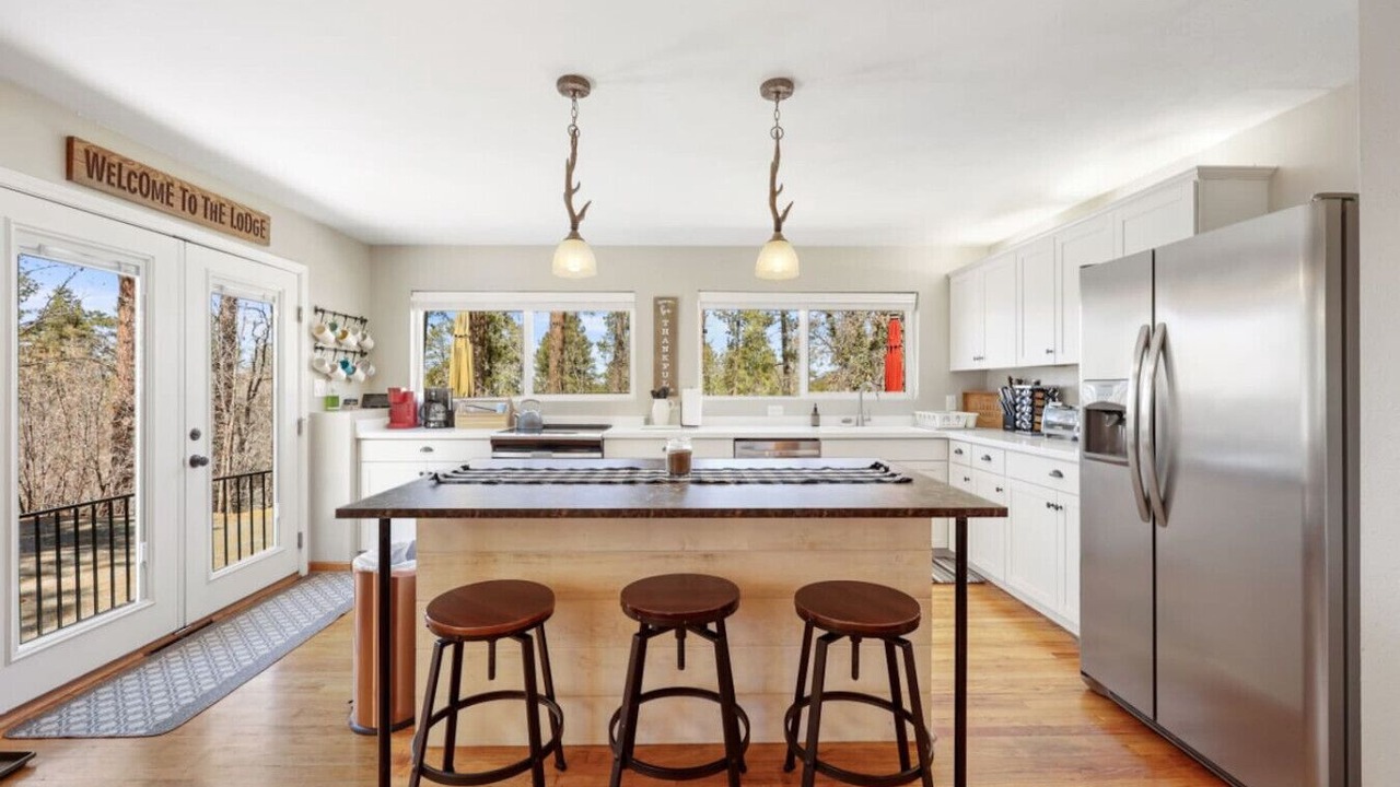 Photo of Kitchen in Groom Creek