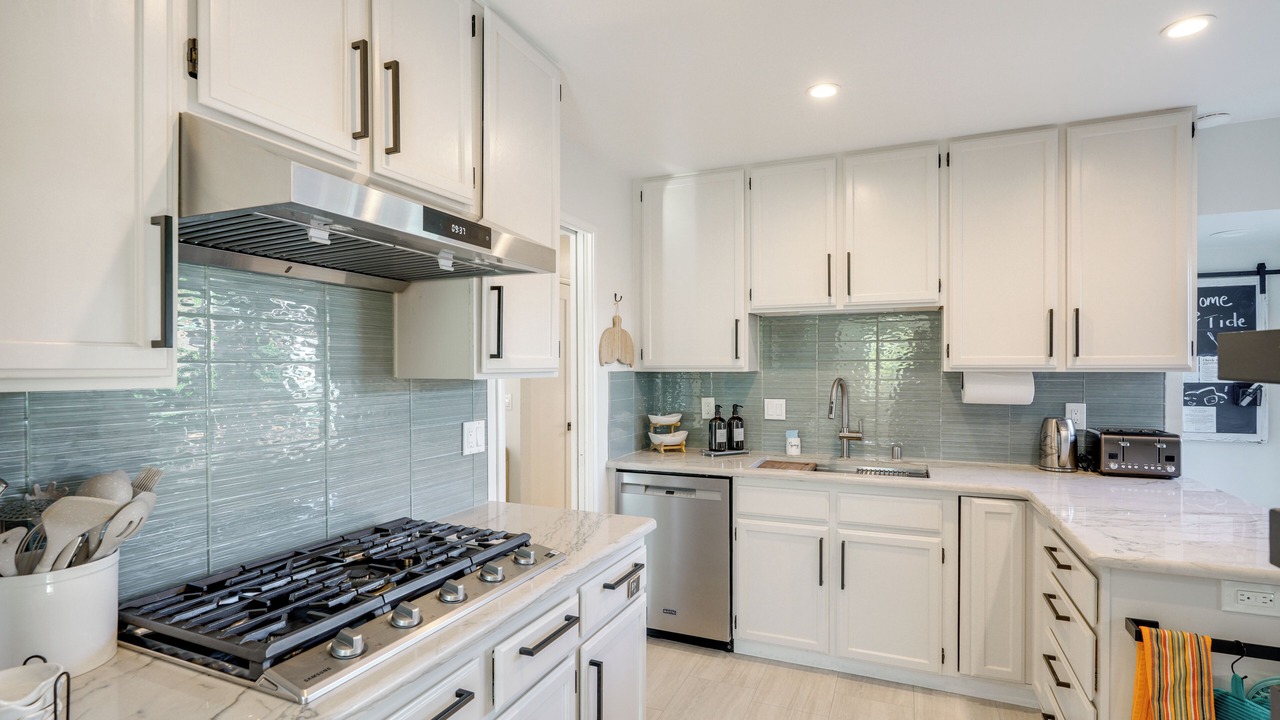Photo of Kitchen in Mescal Corridor NW