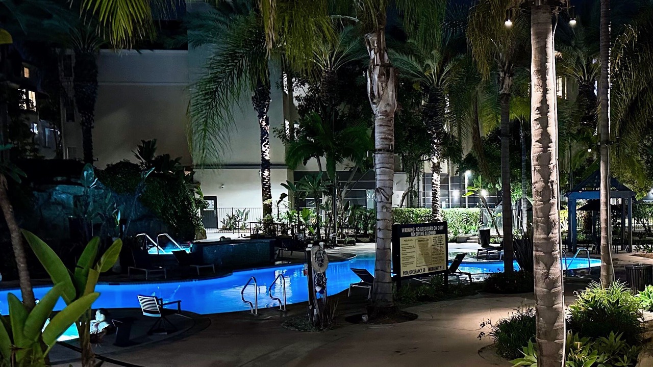 Photo of Outdoor in Fox Hills