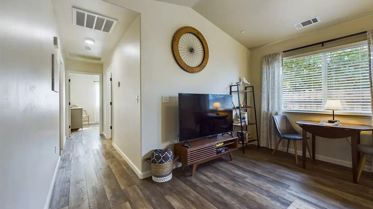 Photo of Livingroom in McKinleyville