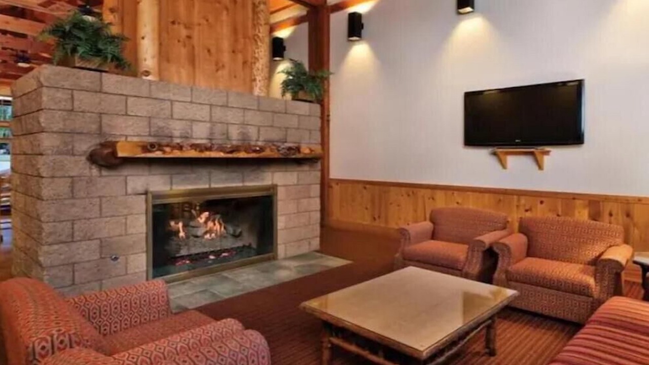 Photo of Livingroom in Fox Farm