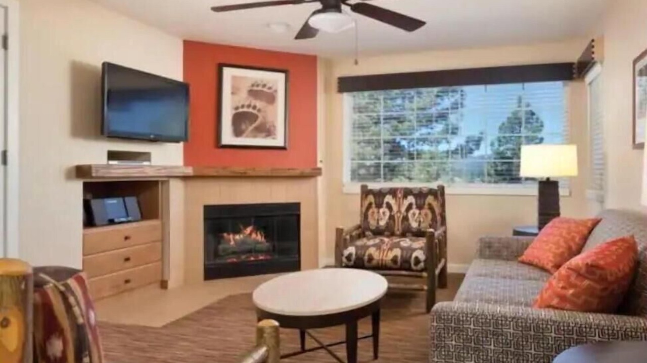 Photo of Livingroom in Fox Farm