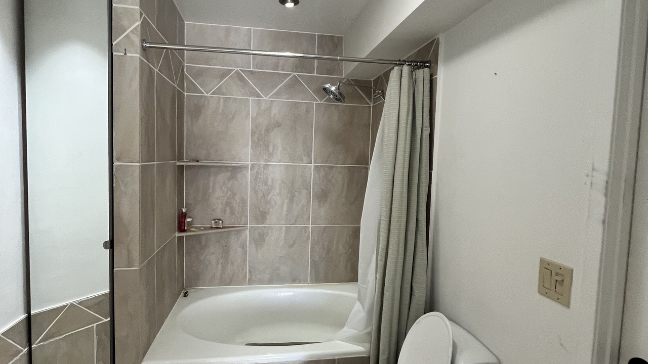 Photo of Bathroom in Baristo